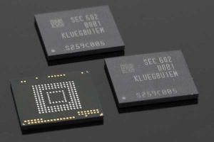 ストレージ容量［2020 新型 iPhone SE2］